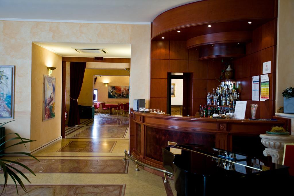 Palace San Michele 4*
