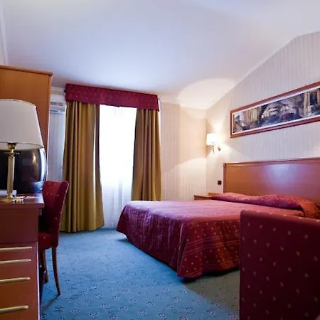 Palace Hotel San Michele Monte SantʼAngelo Habitación foto
