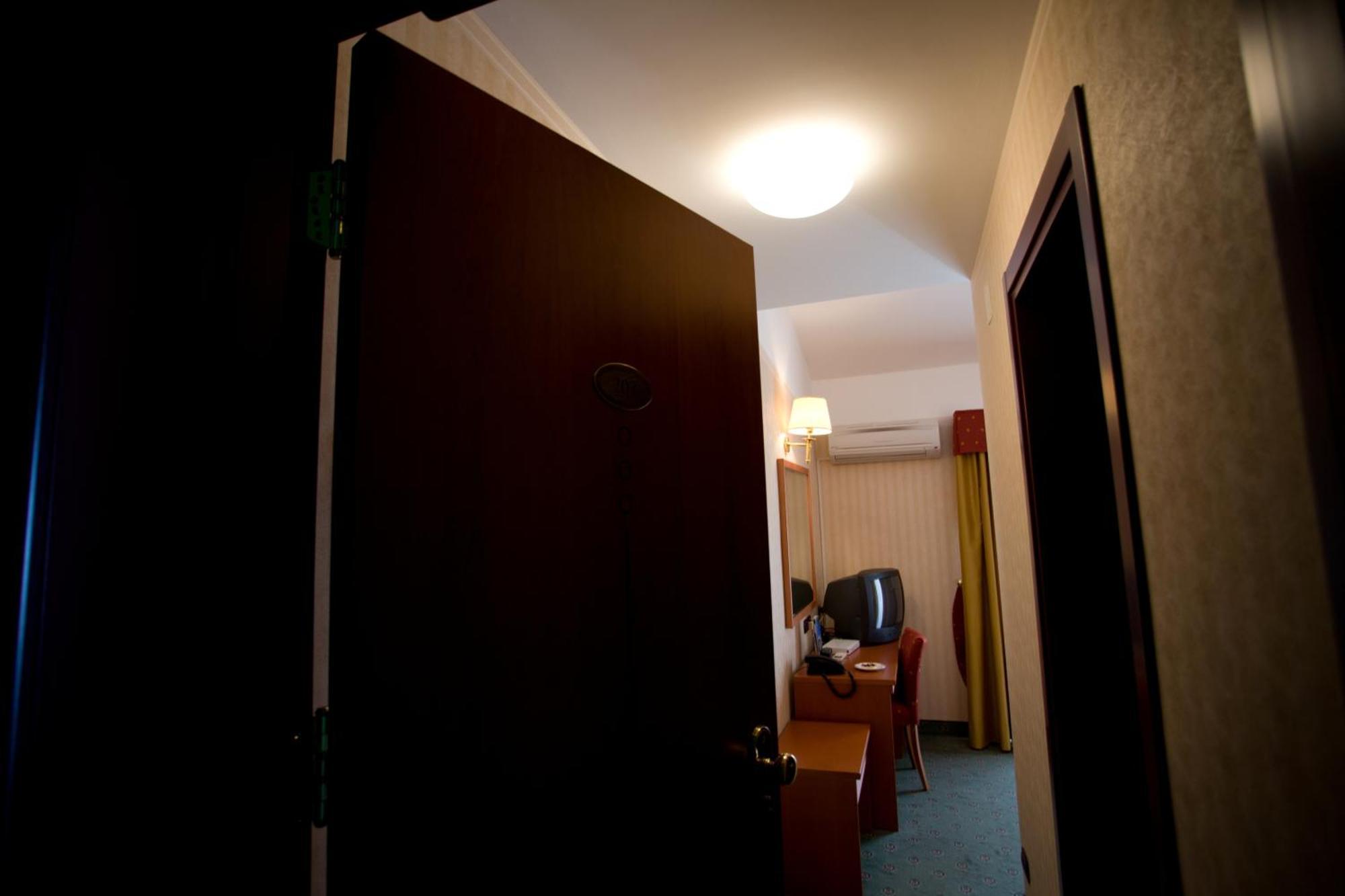 Palace San Michele Hotel 4*